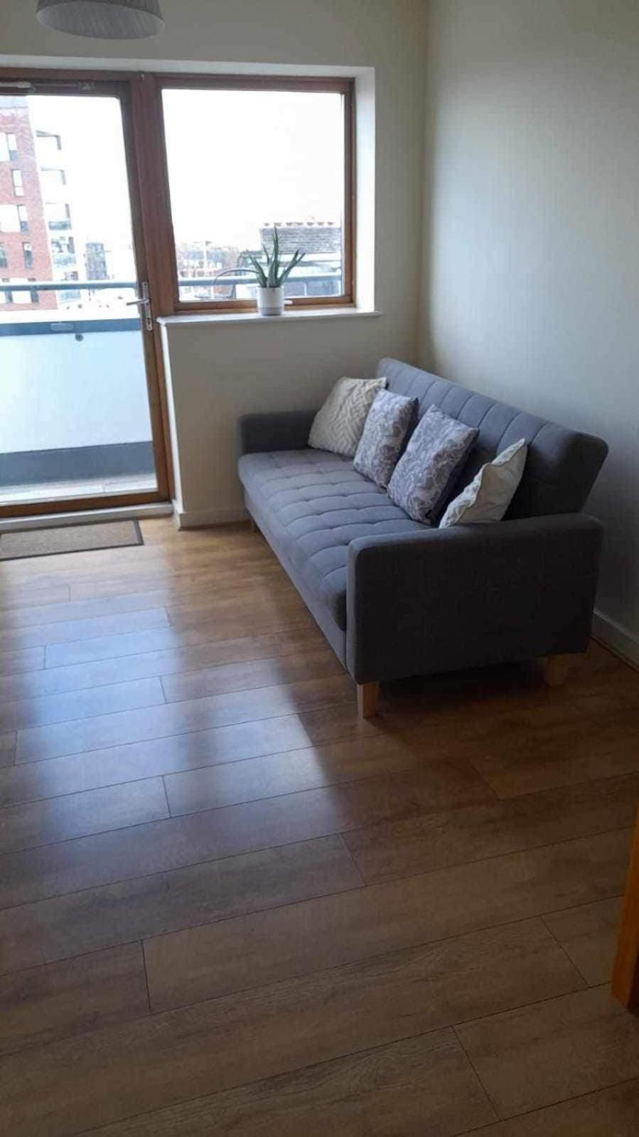 One Bedroom With Great City Views 런던 외부 사진